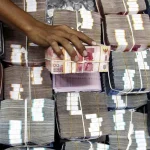 Chief Operating Officer Danantara Beri Sinyal Dividen Rp 120 Triliun Belum Disetor COO Danantara Dony Oskaria memberikan keterangan terkait rencana penyetoran dividen kepada pemerintah.