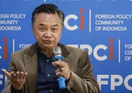 Dino Patti Djalal memberikan klarifikasi terkait isu pertemuan dengan Dubes Singapura.