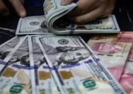Ilustrasi pergerakan nilai tukar rupiah terhadap dolar Amerika Serikat di pasar uang.