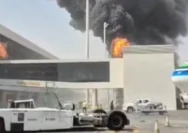 Kondisi bandara setelah serangan rudal di Riyadh Arab Saudi