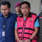 Mantan Ketua Ombudsman Hery Susanto saat menjalani proses persidangan