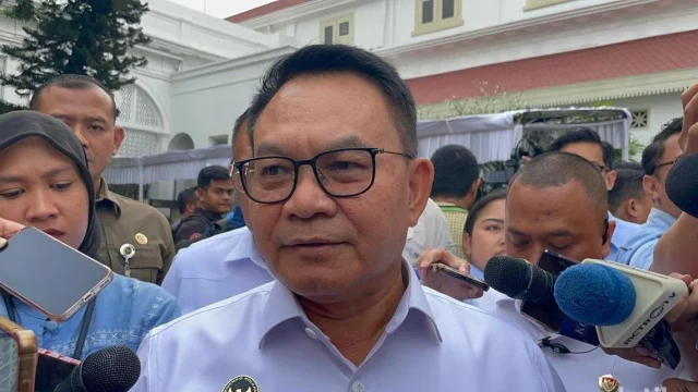 Menko Polkam Dudung Abdurachman memberikan keterangan pers usai taklimat bersama Presiden Prabowo