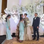 Olla Ramlan bersama Tristan Molina saat menghadiri pernikahan Aufar Hutapea dan Danya Assegaf