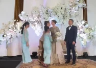 Olla Ramlan bersama Tristan Molina saat menghadiri pernikahan Aufar Hutapea dan Danya Assegaf