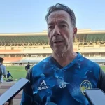 PSIM Yogyakarta Resmi Lepas Jean-Paul van Gastel Usai Terpuruk di Zona Degradasi Pelatih Jean-Paul van Gastel saat mendampingi PSIM Yogyakarta