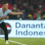 Pelatih John Herdman merayakan kemenangan Timnas Indonesia di ajang FIFA ASEAN Cup 2026