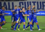 Pemain Persib Bandung sedang melakukan latihan jelang pertandingan AFC Champions League