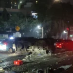 Kecelakaan Maut Honda Mobilio Hantam Pikap di Jakarta Selatan Tewaskan Satu Orang Petugas kepolisian melakukan olah tempat kejadian perkara kecelakaan mobil di Jakarta Selatan.