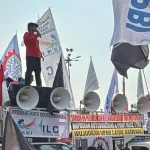 KSPI Usulkan Kenaikan Upah Minimum 9,5 Persen untuk Tahun Depan Presiden KSPI Said Iqbal memberikan keterangan pers mengenai usulan kenaikan upah minimum