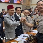Presiden Prabowo Subianto melantik Jenderal Polisi Suyudi Ario Seto sebagai Kapolri di Istana Negara.