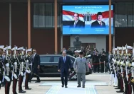 Presiden Prabowo Subianto mengantar Presiden Mesir Abdel Fattah El-Sisi di Lanud Halim Perdanakusuma
