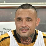 Radja Nainggolan Ungkap Alasan Mengapa Tidak Memilih Membela Timnas Indonesia Radja Nainggolan saat beraksi di lapangan hijau