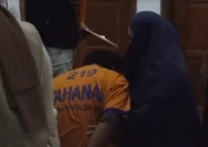 Tersangka Dwi Bagus Martono saat menjalani proses rekonstruksi kasus pembunuhan