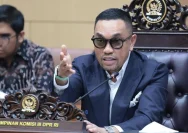 Wakil Ketua Komisi III DPR Ahmad Sahroni memberikan keterangan pers mengenai revisi UU Tipikor